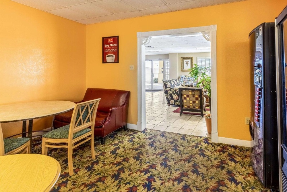 Econo Lodge Knoxville Main image